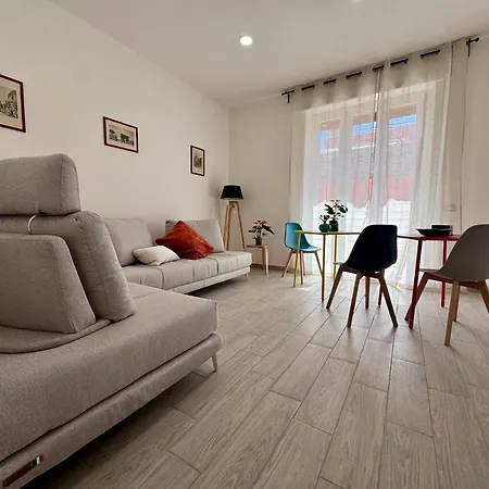 Costabella Konukevi 4*