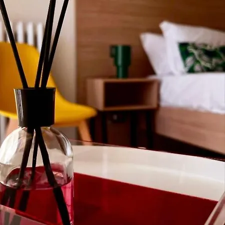 Costabella Πανσιόν 4*